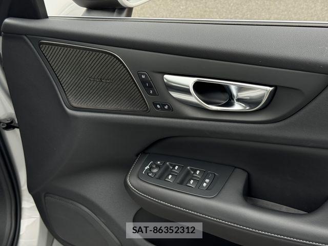 Volvo V60 2025-01 6678649-13
