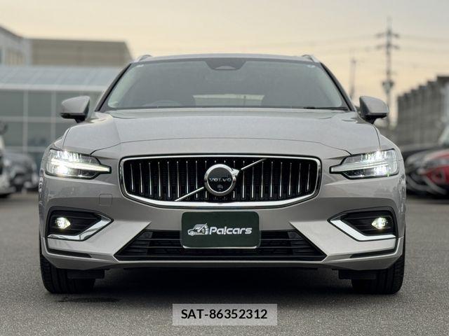 Volvo V60 2025-01 6678649-21