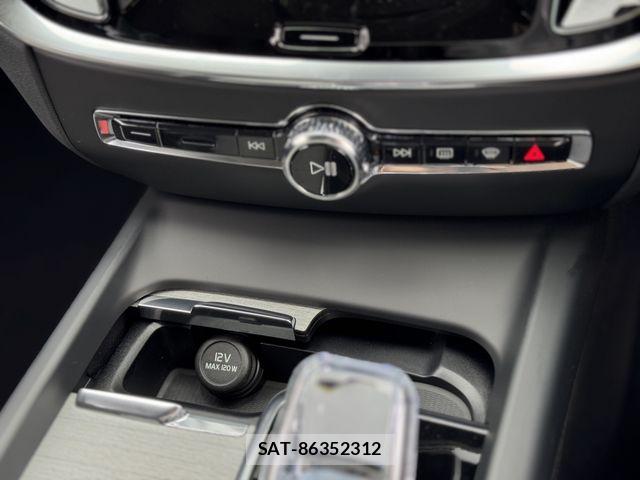 Volvo V60 2025-01 6678649-6