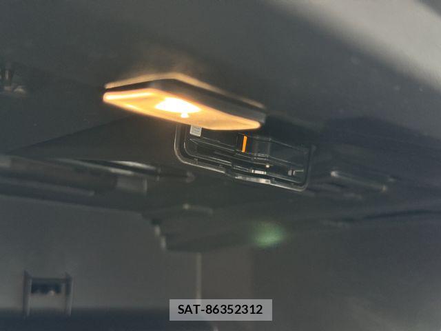 Volvo V60 2025-01 6678649-8