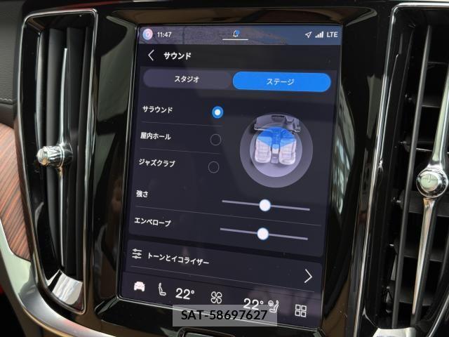 Volvo V60 2025-10 6717679-15