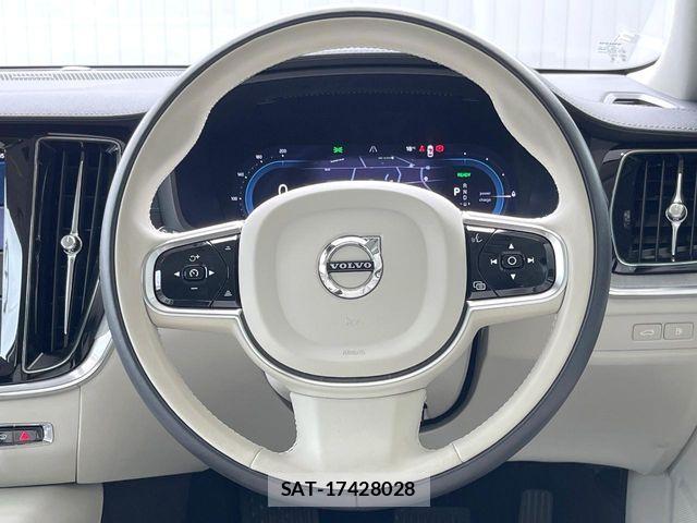 Volvo V60 2024-05 6717678-10