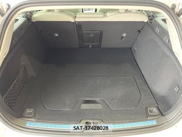 Volvo V60 2024-05 6717678-13