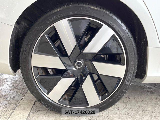 Volvo V60 2024-05 6717678-15