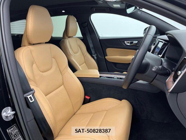 Volvo V60 2023-01 6821592-11