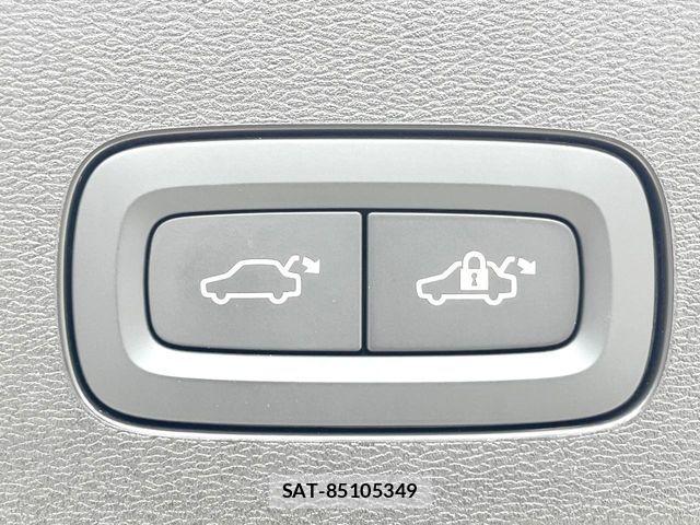 Volvo V60 2025-11 6817859-9