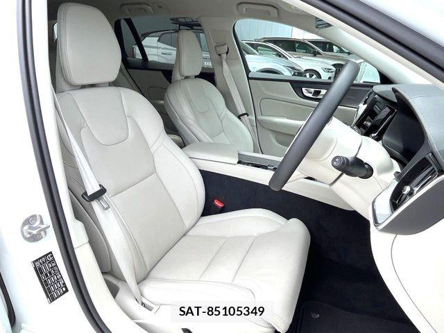 Volvo V60 2025-11 6817859-11