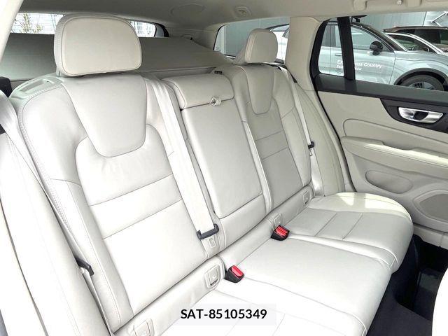 Volvo V60 2025-11 6817859-12