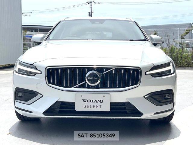 Volvo V60 2025-11 6817859-16