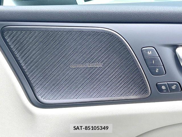 Volvo V60 2025-11 6817859-4