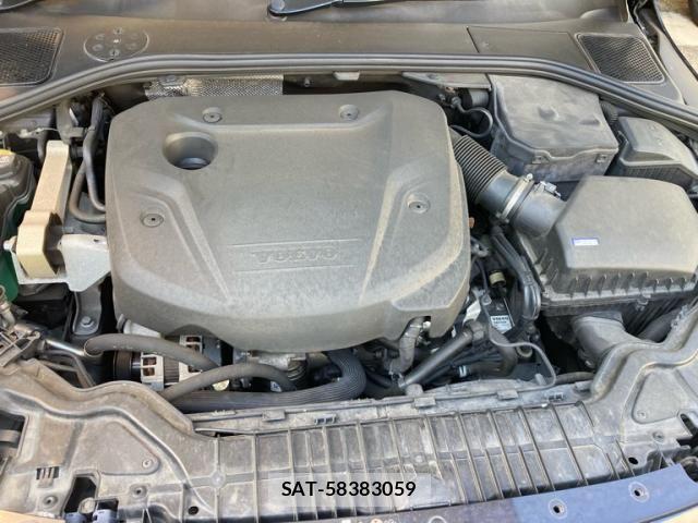 Volvo V60 2015-12 6915038-9