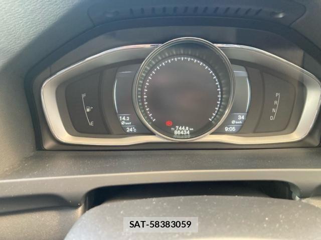 Volvo V60 2015-12 6915038-14