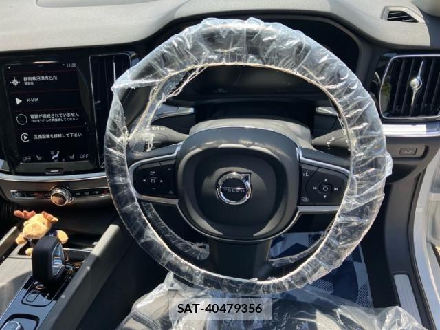 Volvo V60 2022-01 6915034-12