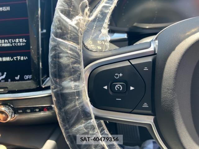 Volvo V60 2022-01 6915034-13