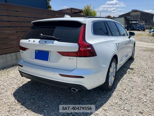 Volvo V60 2022-01 6915034-3