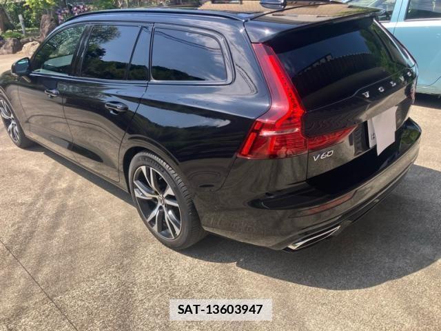 Volvo V60 2021-05 6915033-2