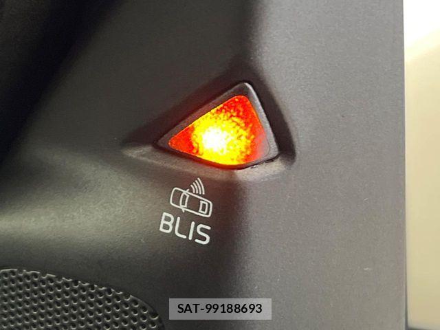 Volvo V60 2017-04 6999049-8