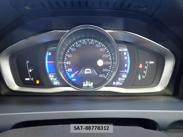 Volvo V60 2015-05 6999046-11