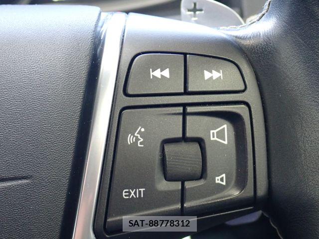 Volvo V60 2015-05 6999046-14