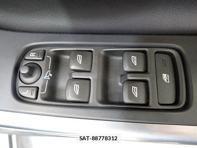 Volvo V60 2015-05 6999046-18