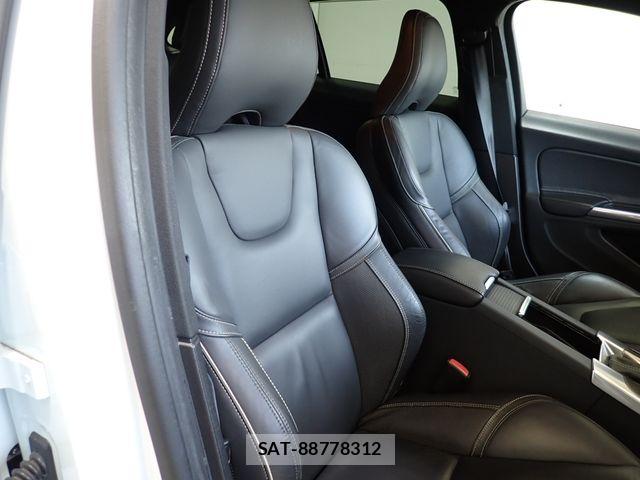 Volvo V60 2015-05 6999046-20