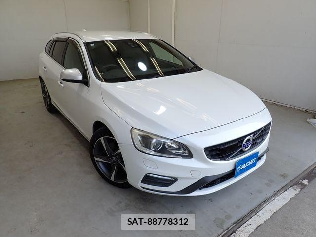 Volvo V60 2015-05 6999046-3