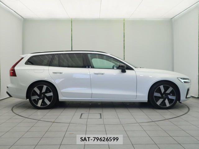 Volvo V60 2024-05 7061260-17