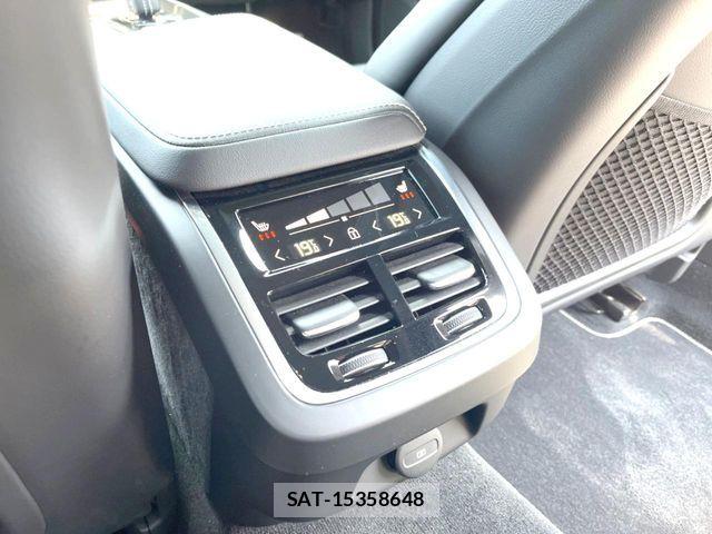 Volvo V60 2021-05 7061261-11