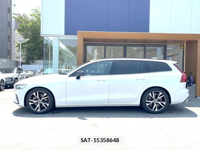 Volvo V60 2021-05 7061261-16