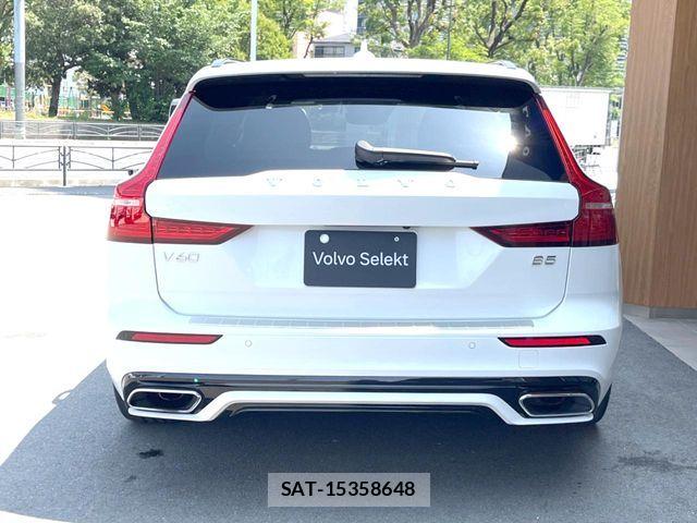 Volvo V60 2021-05 7061261-18
