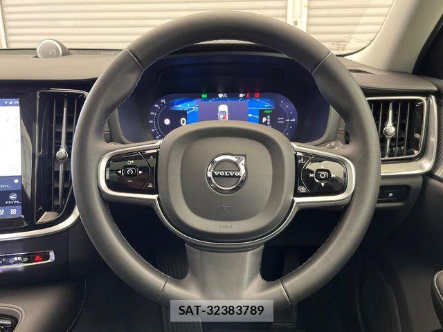 Volvo V60 2024-05 7226769-11