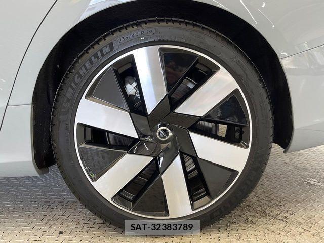 Volvo V60 2024-05 7226769-13