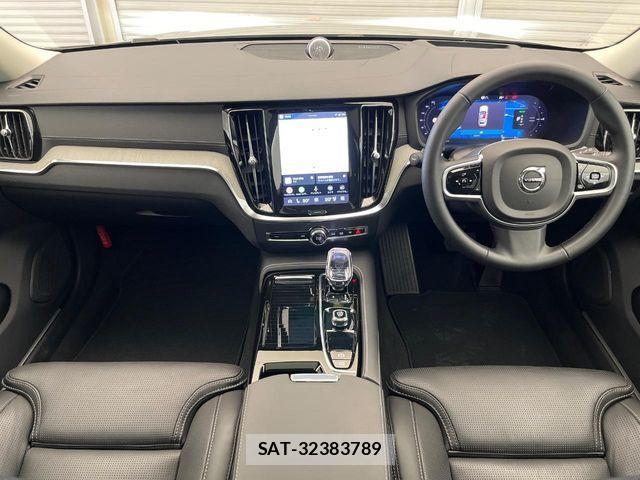 Volvo V60 2024-05 7226769-1