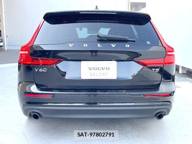 Volvo V60 2019-08 7226764-18