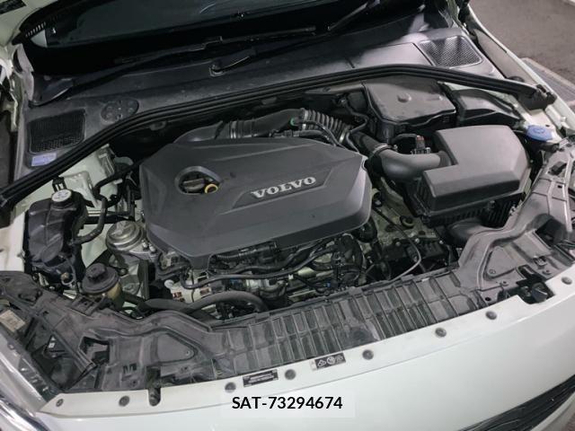 Volvo V60 2015-08 7226761-24