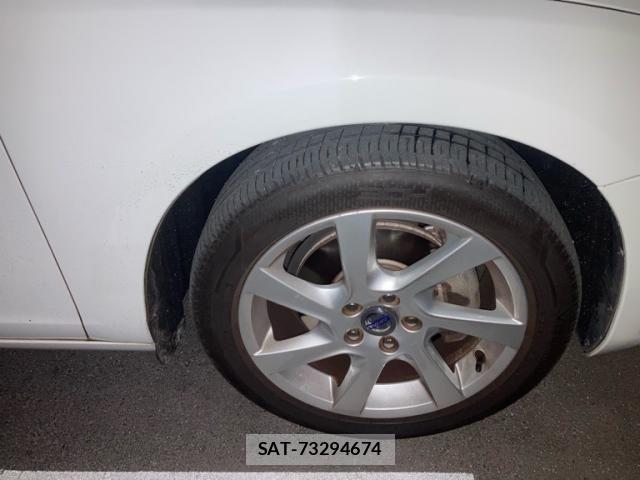 Volvo V60 2015-08 7226761-5