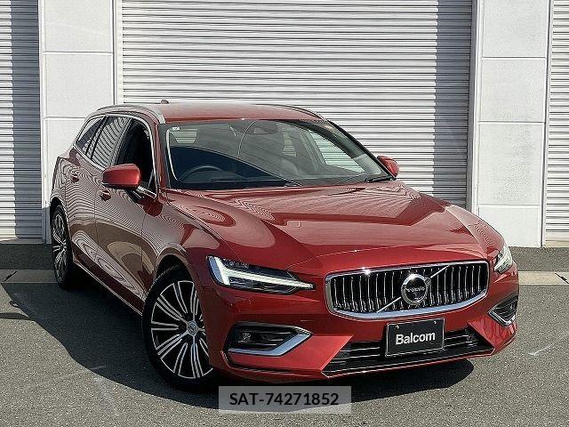 Volvo V60 2021-09 7226767-15