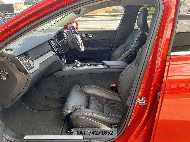 Volvo V60 2021-09 7226767-4