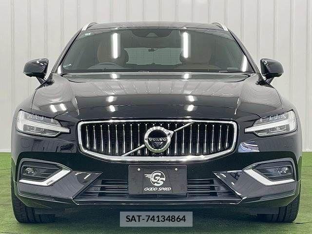 Volvo V60 2019-03 7226762-11