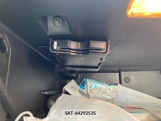 Volvo V60 2015-12 7226763-24