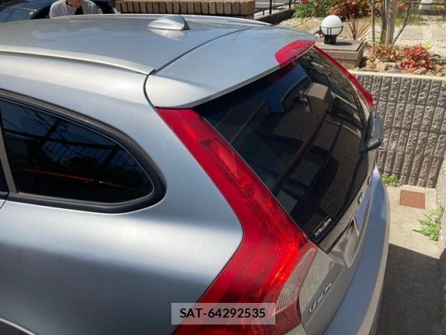 Volvo V60 2015-12 7226763-6
