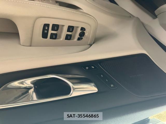 Volvo V60 2019-11 7226766-11