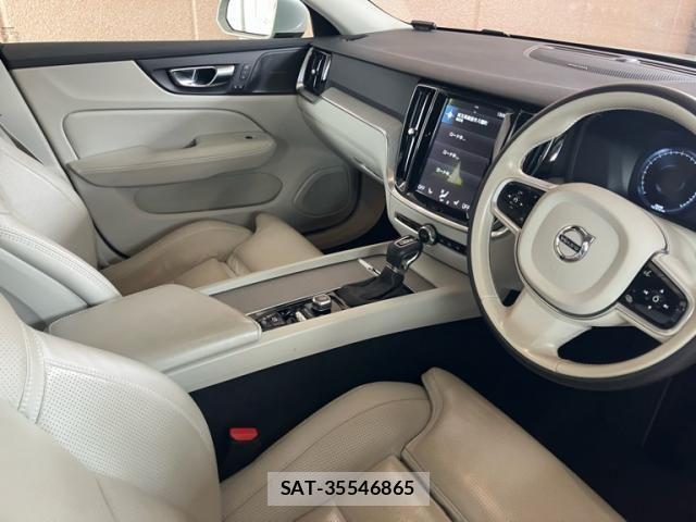 Volvo V60 2019-11 7226766-13