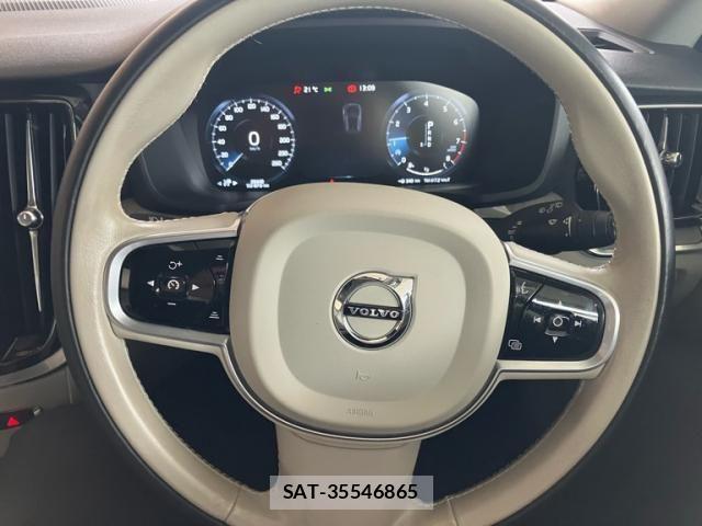 Volvo V60 2019-11 7226766-14