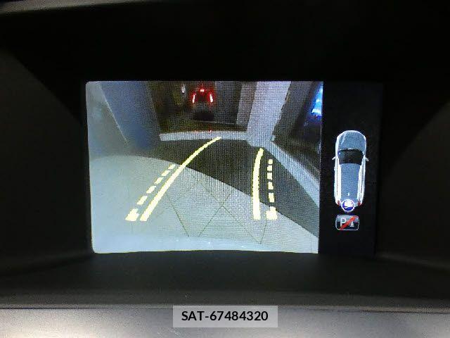 Volvo V60 2015-11 7226759-13