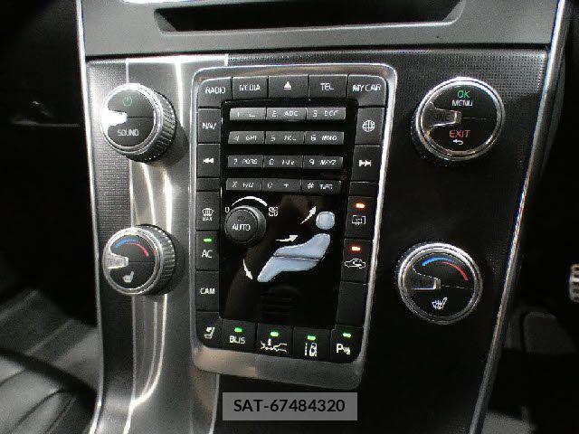 Volvo V60 2015-11 7226759-17