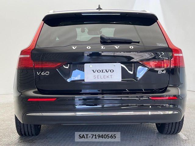 Volvo V60 2026-02 7226776-19
