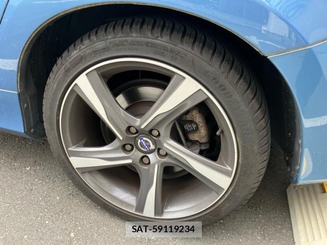Volvo V60 2014-02 7226758-9