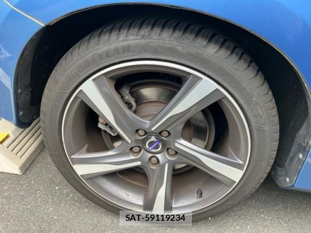 Volvo V60 2014-02 7226758-10