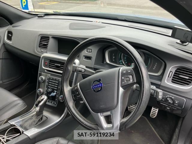 Volvo V60 2014-02 7226758-21